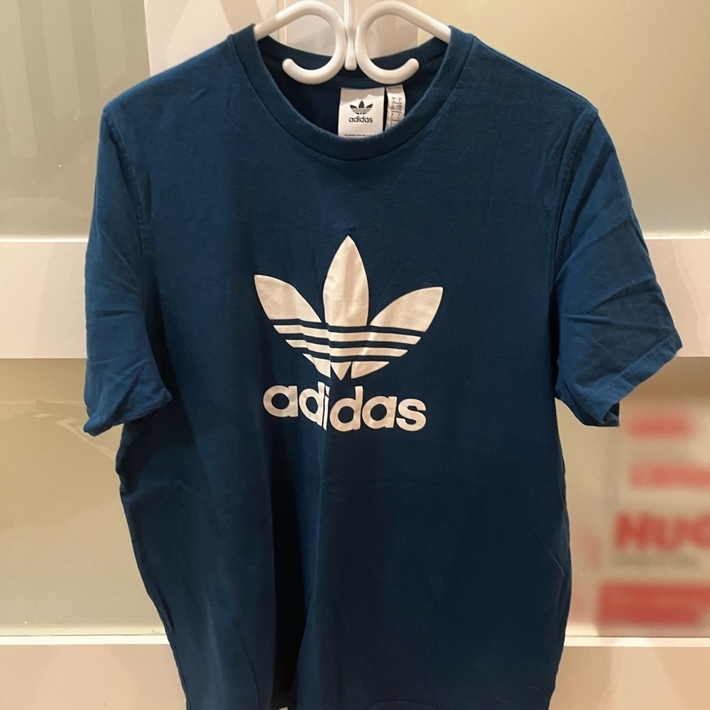Mens adidas originals short sleeve t shirt